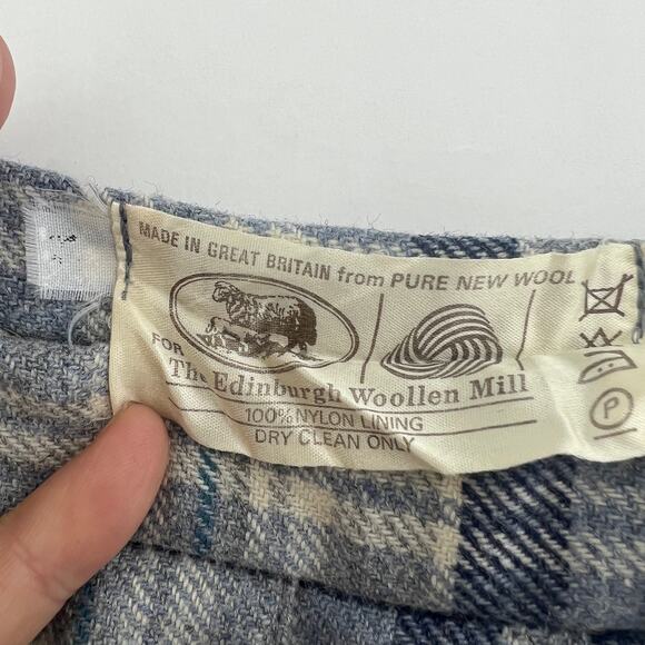 Edinburgh Woollen Mill (8) VINTAGE 70's Blue Tartan Plaid Wool Pleated Skirt - Picture 9 of 9